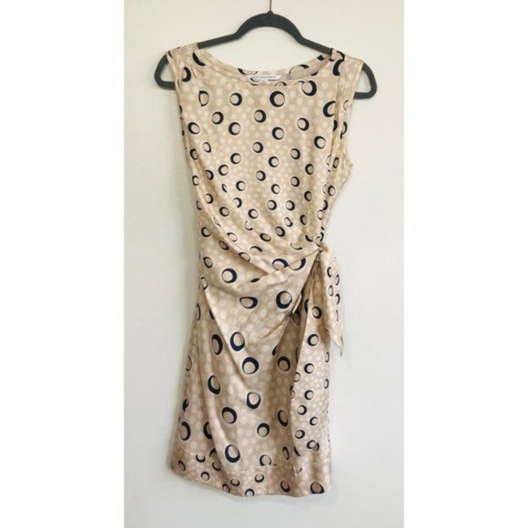 Diane Von Furstenberg Silk New Della Ruched Tie Waist Dress Retro Beige Dot, 6 - Picture 2 of 16